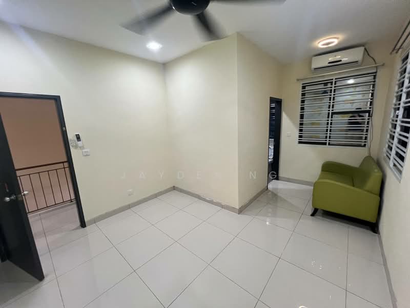 2-storey Terraced House for Sale in Taman Mount Austin (Tebrau) - Jayden Ng - Interior - PropertyGuru.com.my
