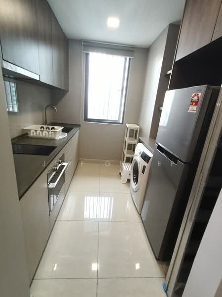 Servis Apartment untuk Disewa di Datum Jelatek Residence - Jeff GH Lee - Kitchen - PropertyGuru.com.my