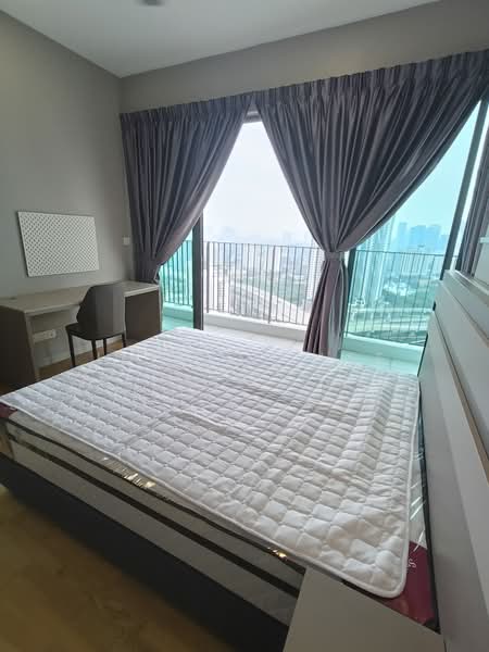 Servis Apartment untuk Disewa di Datum Jelatek Residence - Jeff GH Lee - Bedroom - PropertyGuru.com.my