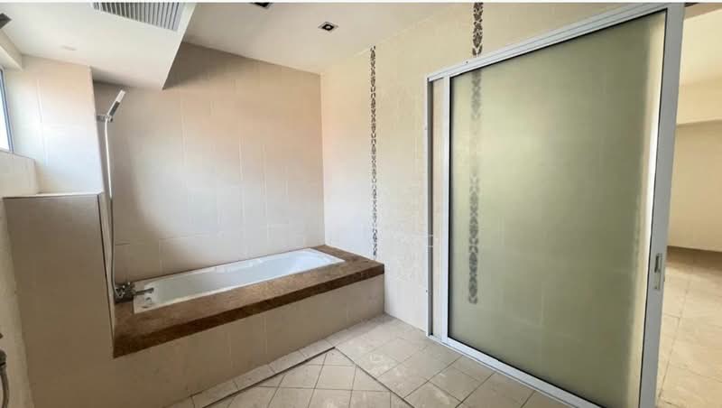 Bungalow for Sale in Taman Tun Dr Ismail (Kuala Lumpur) - Toh HC - Bathroom - PropertyGuru.com.my