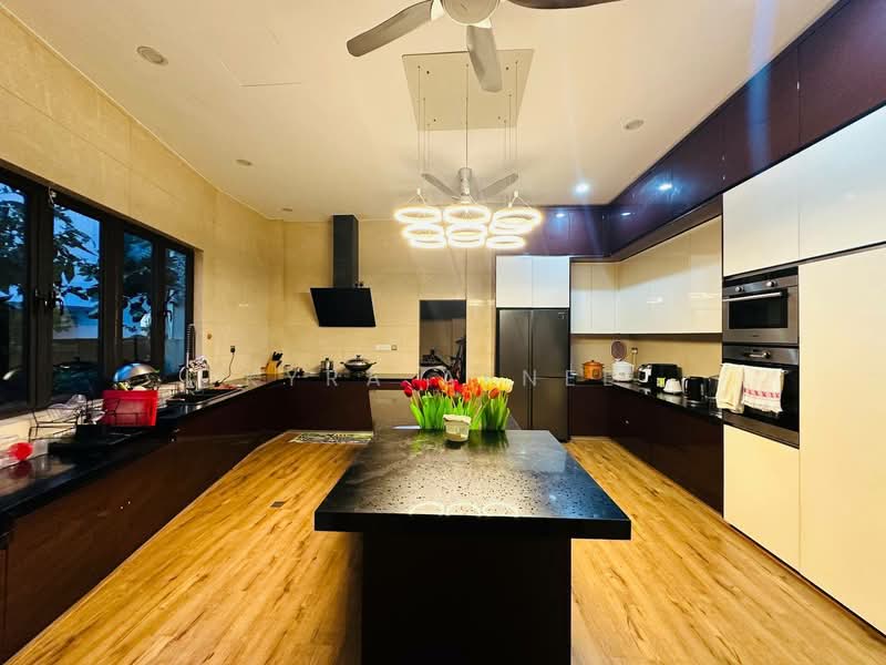 Luxurious Villa at Tropicana Golf & Country Resort untuk Untuk Dijual - RM 25,000,000, Feb 2026 - Kitchen - PropertyGuru.com.my