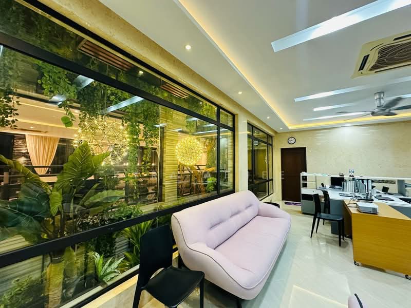 Luxurious Villa at Tropicana Golf & Country Resort untuk Untuk Dijual - RM 25,000,000, Feb 2026 - Living Room - PropertyGuru.com.my