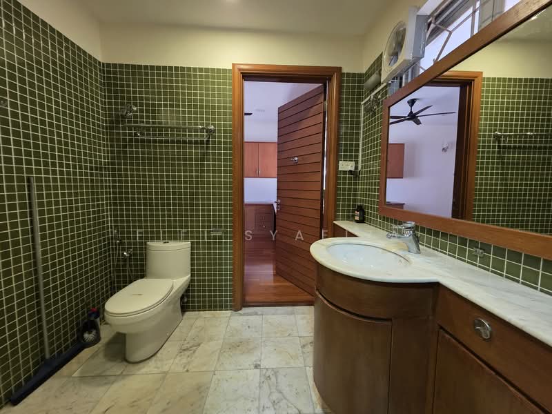 Bungalow for Rent in Damansara Heights (Kuala Lumpur) - Fifi Syafiza - Bathroom - PropertyGuru.com.my