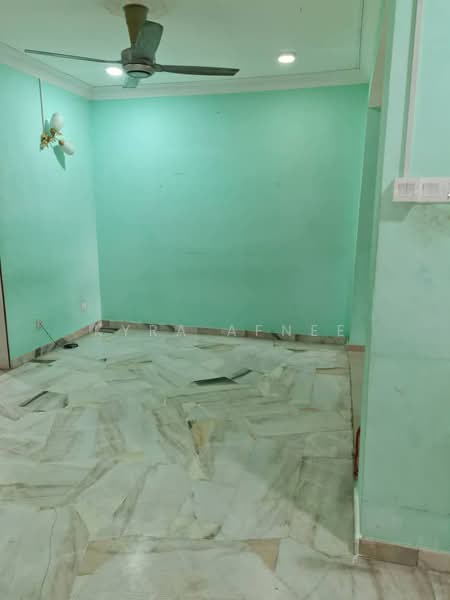 Double Storey Terrace Seksyen 7 Bandar Baru Bangi untuk Untuk Dijual - RM 600,000, Apr 2026 - Interior - PropertyGuru.com.my