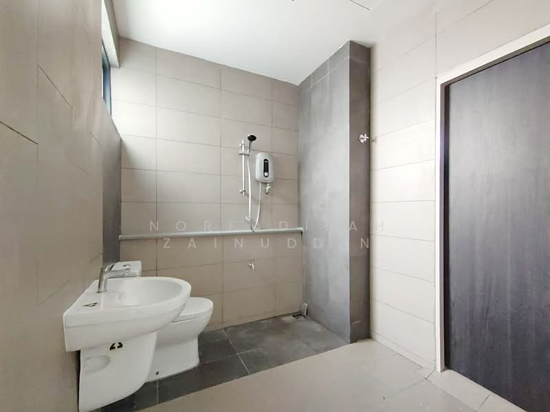 Elmina Green Five untuk Untuk Dijual - RM 850,000, Mac 2026 - Bathroom - PropertyGuru.com.my