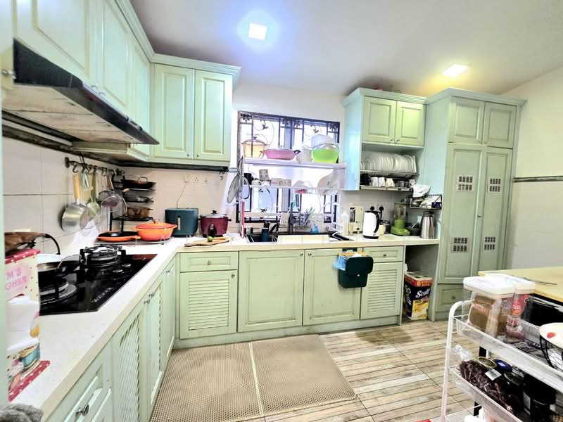 Taman Suadamai Bandar Tun Hussien Onn Double Storey Terrace House For Sale Renovated untuk Untuk Dijual - RM 885,000, Feb 2026 - Kitchen - PropertyGuru.com.my