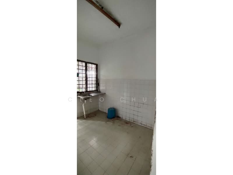 2-storey Terraced House for Sale in Seremban (Negeri Sembilan) - Cleo Chua - Kitchen - PropertyGuru.com.my