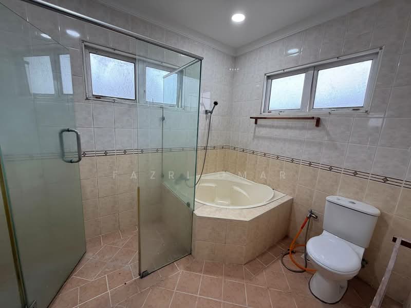 2-storey Terraced House for Rent in Cyberjaya (Selangor) - Fazri Omar - Bathroom - PropertyGuru.com.my