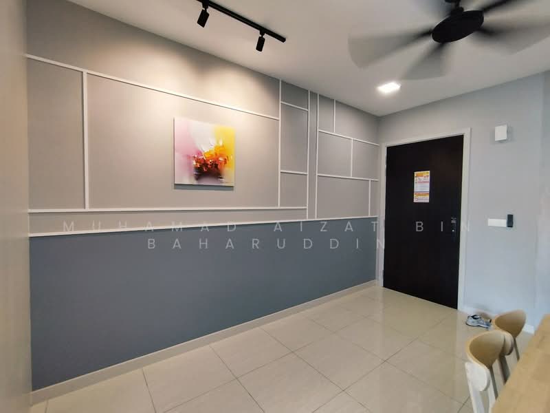 Service Residence for Rent at Datum Jelatek Residence - Muhamad Aizat Bin Baharuddin - Spacious Master Bedroom Jelatek - PropertyGuru.com.my
