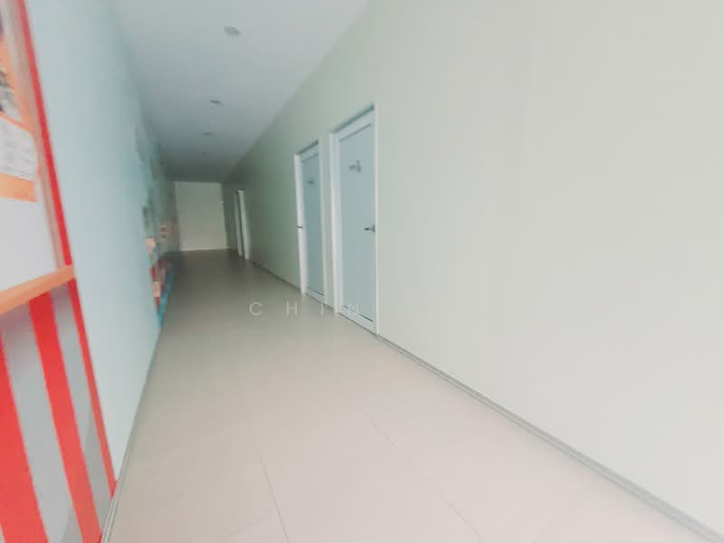 Shop for Rent in Taman Kota Syahbandar (Melaka City) - CHIN FN - Corridor - PropertyGuru.com.my