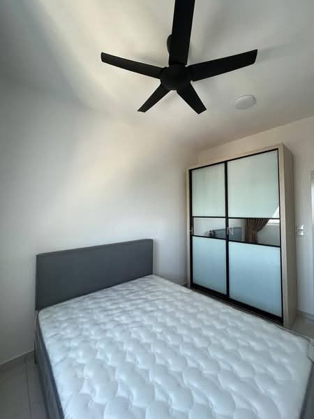 Flat for Rent at IDEAL RESIDENCY - Pheng Han - Bedroom - PropertyGuru.com.my