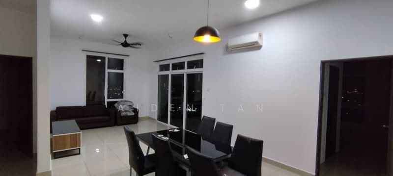 M Condominium @ Larkin untuk Untuk Disewa - RM 2,100 /bulan, Feb 2026 - Living Room - PropertyGuru.com.my