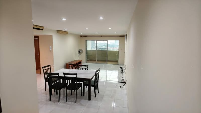 Service Residence for Rent at Kiara Designer Suites - Allie Jamal - Dining Room - PropertyGuru.com.my