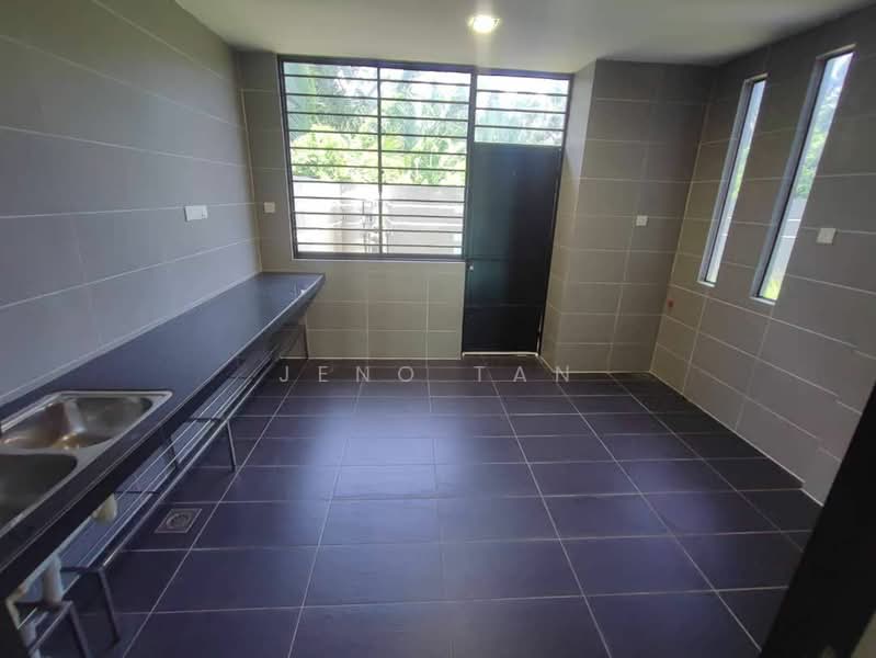 Semi-Detached House for Sale in Kuching (Sarawak) - Jeno Tan - Kitchen - PropertyGuru.com.my