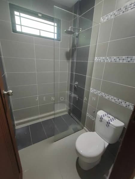 Semi-Detached House for Sale in Kuching (Sarawak) - Jeno Tan - Bathroom - PropertyGuru.com.my