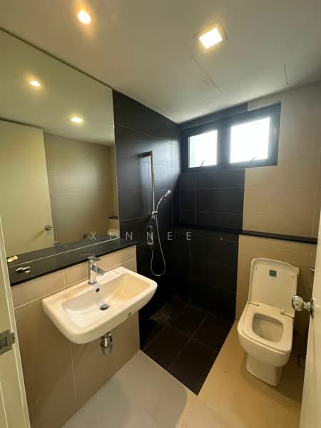 Raffel Tower untuk Untuk Disewa - RM 1,800 /bulan, Feb 2026 - Bathroom - PropertyGuru.com.my