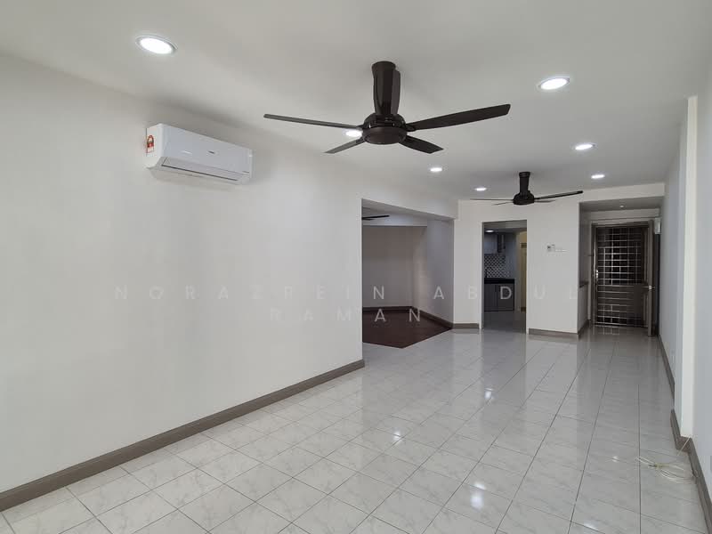 Condominium for Rent at Pantai Panorama Condominiums - Norazrein Abdul Raman - Living Room - PropertyGuru.com.my