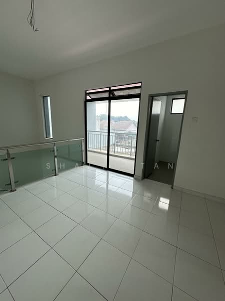 Terraced House for Sale in Taman Muzaffar Heights (Bukit Katil) - Shalyn Tan - Balcony - PropertyGuru.com.my