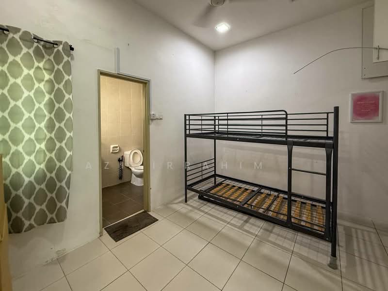 Semi-Detached House for Sale in Tanjong Duabelas (Selangor) - Azizirrahim . - Bedroom - PropertyGuru.com.my