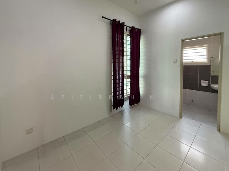 Semi-Detached House for Sale in Tanjong Duabelas (Selangor) - Azizirrahim . - Interior - PropertyGuru.com.my