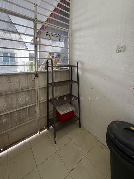 Semi-Detached House for Sale in Tanjong Duabelas (Selangor) - Azizirrahim . - Balcony - PropertyGuru.com.my