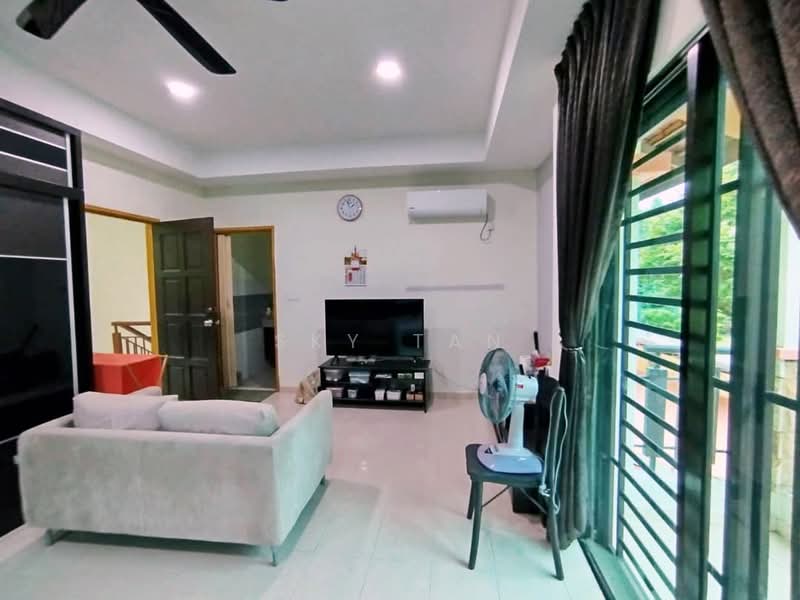 Semi-Detached House for Sale in Taman Nusa Idaman (Iskandar Puteri (Nusajaya)) - Sky Tan - Living Room - PropertyGuru.com.my