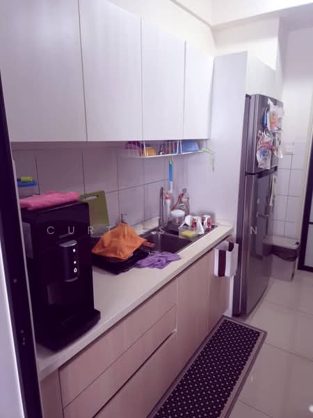 Condominium for Sale at Lake Point Residence - CURTIES CHIN - Kitchen - PropertyGuru.com.my