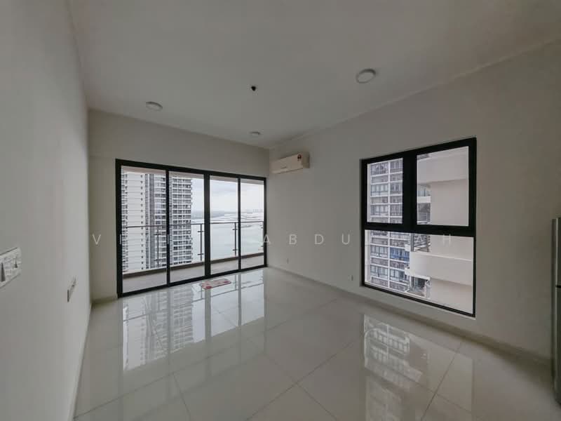 Condominium for Sale at Amberside @ Country Garden Danga Bay - Vivian Abdullah - Living Room - PropertyGuru.com.my