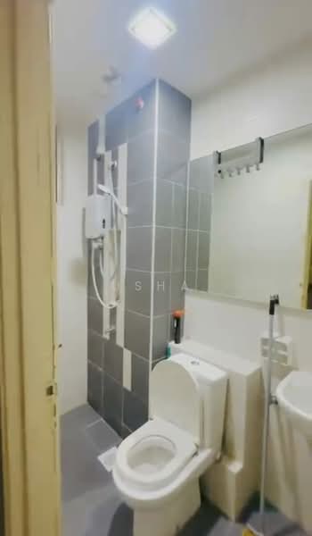 Service Residence for Rent at D'Ambience Residences (Pangsapuri Ikatan Flora) - Usha - Bathroom - PropertyGuru.com.my