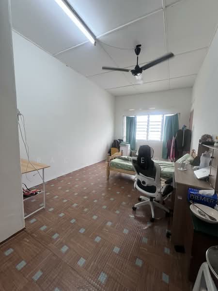 2-storey Terraced House for Sale in Taman Haji Ahmad (Kuantan) - Rachel Leow - Bedroom - PropertyGuru.com.my