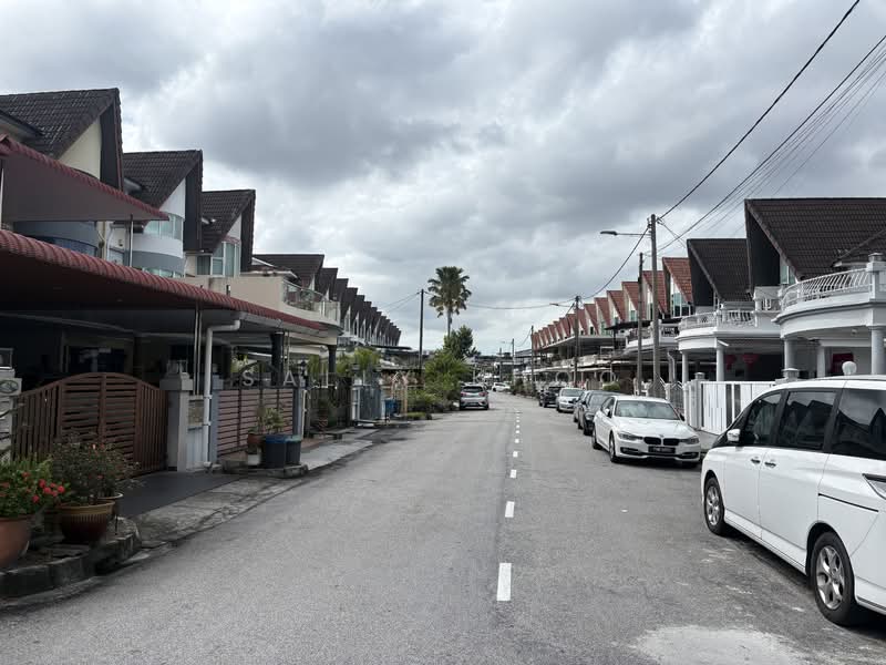 2.5 Storey Terrance House FULLY RENOVATED @ Taman Teratai Indah, Butterworth untuk Untuk Dijual - RM 988,000, Mac 2026 - PropertyGuru.com.my