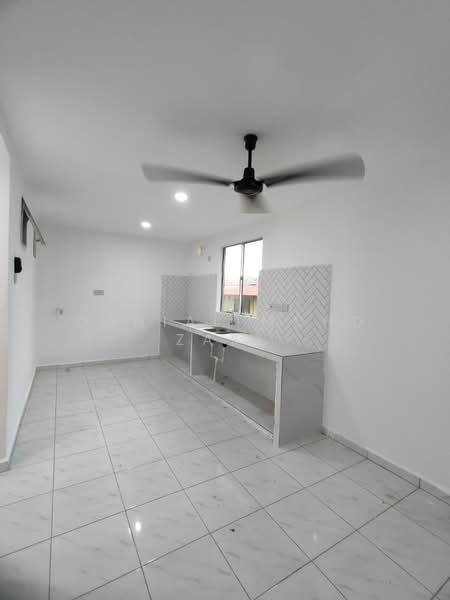 Bandar Puteri Jaya untuk Untuk Dijual - RM 270,000, Feb 2026 - Kitchen - PropertyGuru.com.my