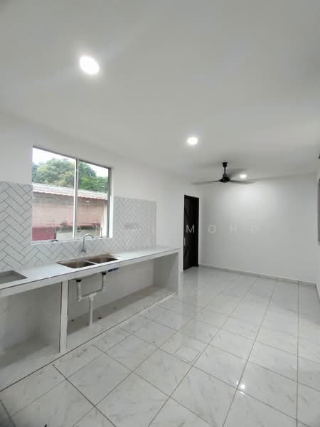 Bandar Puteri Jaya untuk Untuk Dijual - RM 270,000, Feb 2026 - Kitchen - PropertyGuru.com.my
