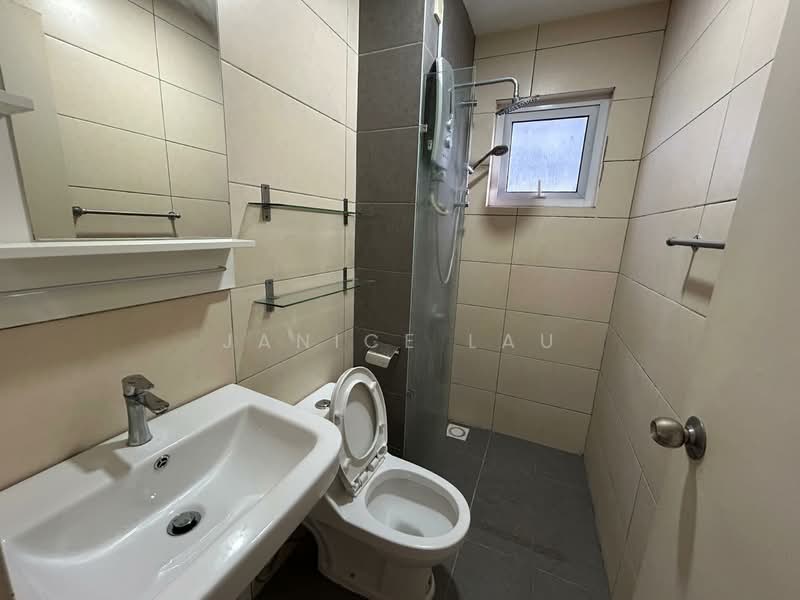Condominium for Rent at The Holmes 1 - Janice Lau - Bathroom - PropertyGuru.com.my