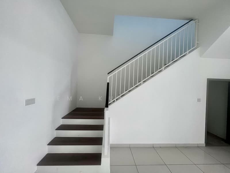 2-storey Terraced House for Sale in Kajang 2 (Kajang) - Zarema Kulbuzheva - Interior - PropertyGuru.com.my