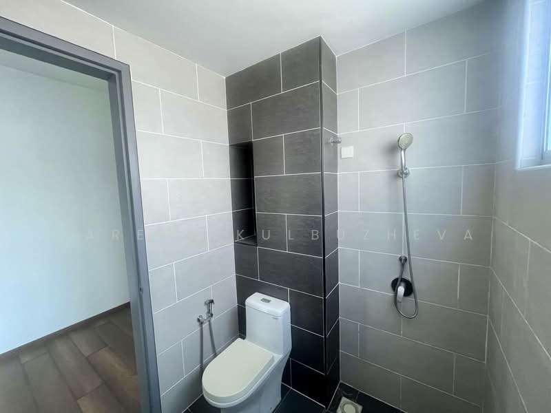2-storey Terraced House for Sale in Kajang 2 (Kajang) - Zarema Kulbuzheva - Bathroom - PropertyGuru.com.my