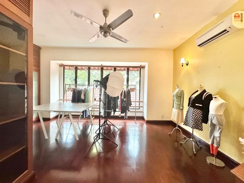 Bungalow for Sale in Seri Kembangan (Selangor) - Eda Zainal - Interior - PropertyGuru.com.my