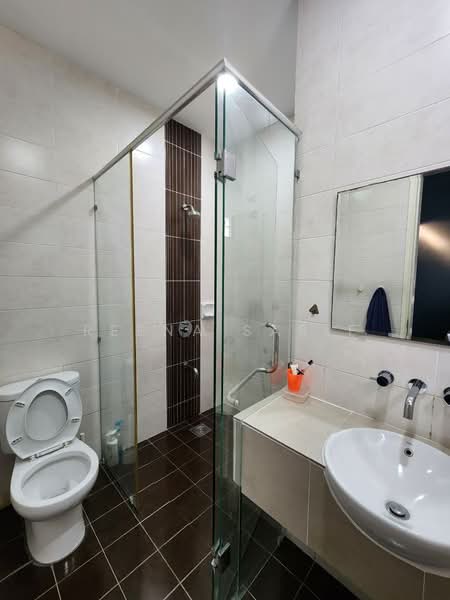 Rumah Berkembar untuk Dijual di Bukit Jelutong (Shah Alam) - Reena Sarif - Bathroom - PropertyGuru.com.my