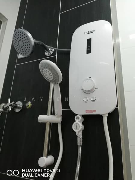 Seasons Garden Residences untuk Untuk Disewa - RM 2,000 /bulan, Feb 2026 - Bathroom - PropertyGuru.com.my