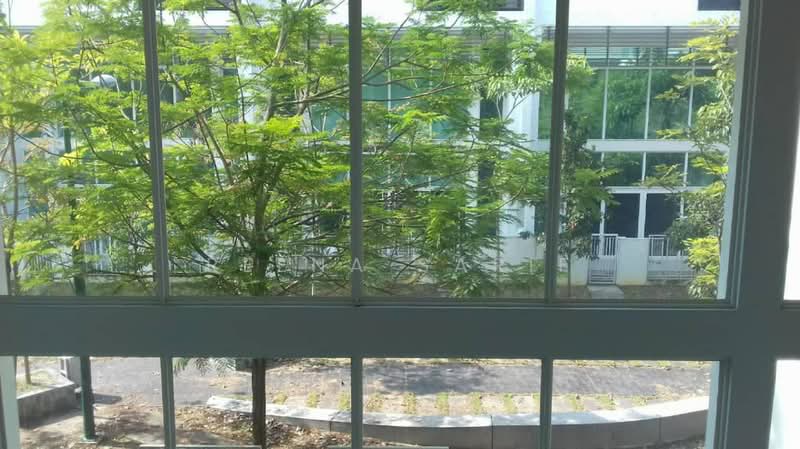 3-storey Terraced House for Sale in Shah Alam (Selangor) - Reena Sarif - Exterior - PropertyGuru.com.my