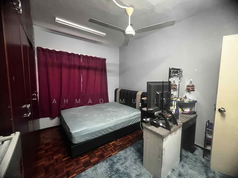 Apartment for Sale at Pangsapuri Saraka - Ahmad Muslim - PropertyGuru.com.my