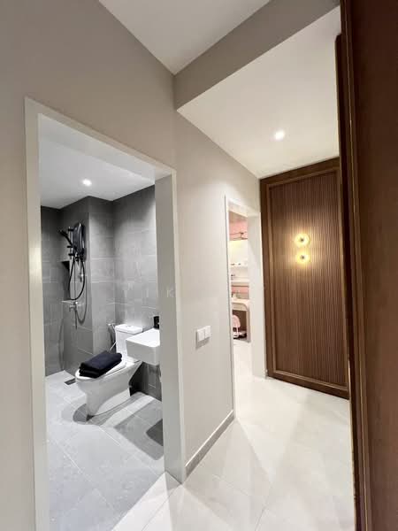 Service Residence for Sale at The Asteriaz - Yik Tat - Bathroom - PropertyGuru.com.my
