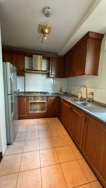 Condominium for Sale at Mont Kiara Sophia - Kent Tee - Kitchen - PropertyGuru.com.my