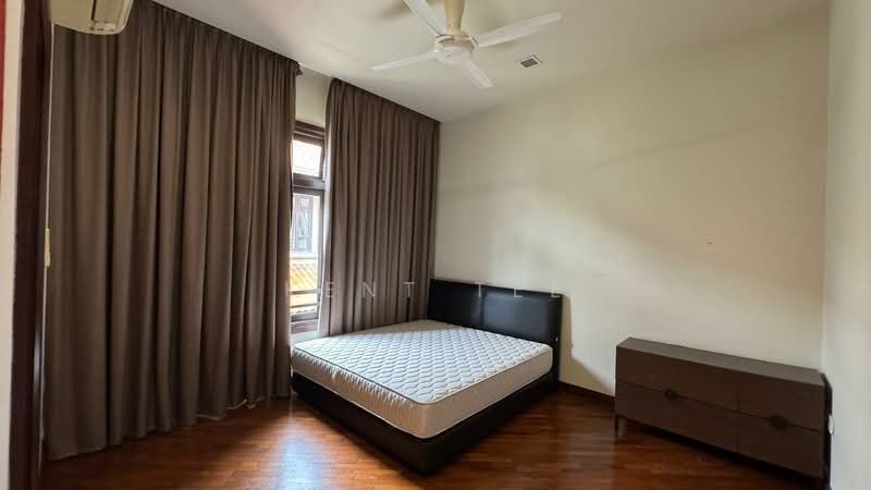 Bungalow for Sale in Seksyen U1 (Glenmarie) - Kent Tee - Bedroom - PropertyGuru.com.my