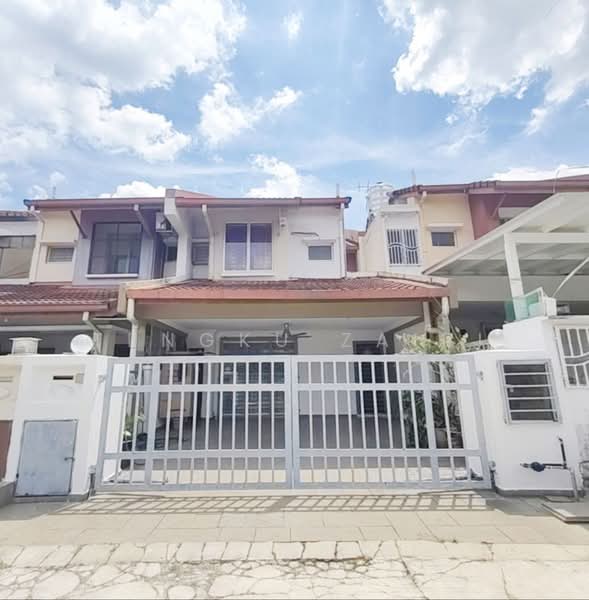 2-storey Terraced House for Sale in Taman Pinggiran Usj (Subang Jaya) - Tengku Zairi - Exterior - PropertyGuru.com.my
