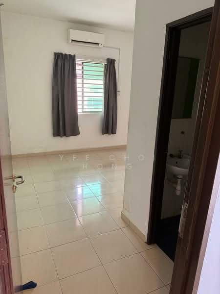 Shop for Rent in Kulim (Kedah) - Yee Choi Hong - Interior - PropertyGuru.com.my