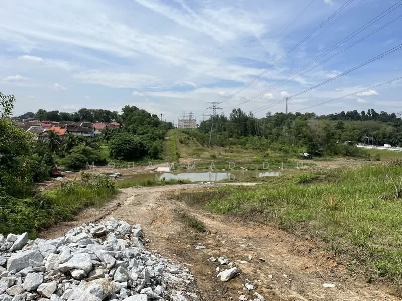 For Sale - Seksyen 8