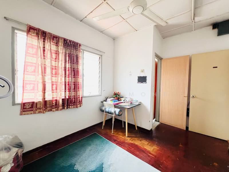 Seksyen 27 untuk Untuk Dijual - RM 730,000, Feb 2026 - Study - PropertyGuru.com.my