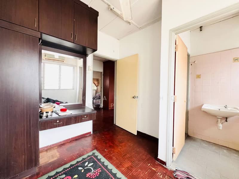 Seksyen 27 untuk Untuk Dijual - RM 730,000, Feb 2026 - Interior - PropertyGuru.com.my