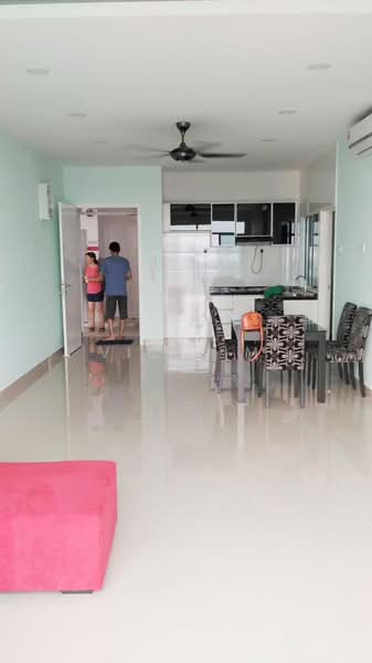 Apartment for Sale at Nusa Heights (Nusa Puncak) - Vic Lim - Living Room - PropertyGuru.com.my